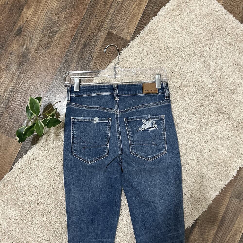 American Eagle Size 4 Medium Wash Distressed High-Rise Jegging Skinny Jeans - Picture 4 of 7